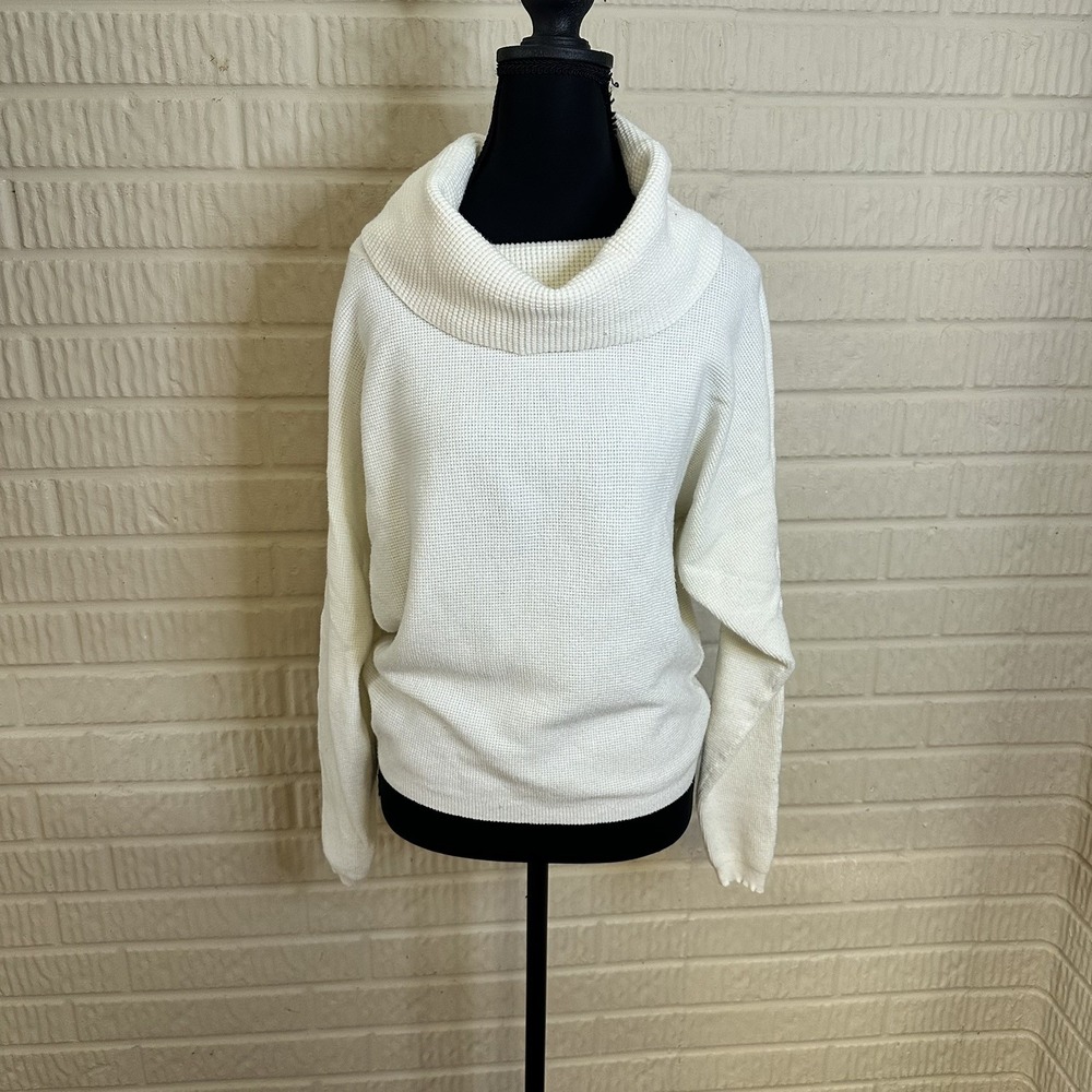 Anthropologie Cyrus Cowl Neck Turtleneck Sweater Cream Cozy Core Minimalist Sz S